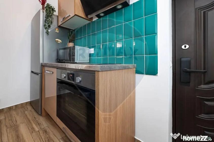 Apartament cu 2 camere semidecomandat în Schei