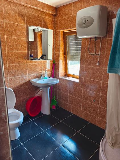 Casă individuală cu 2 camere cu Teren 600 Mp în Stăncuța