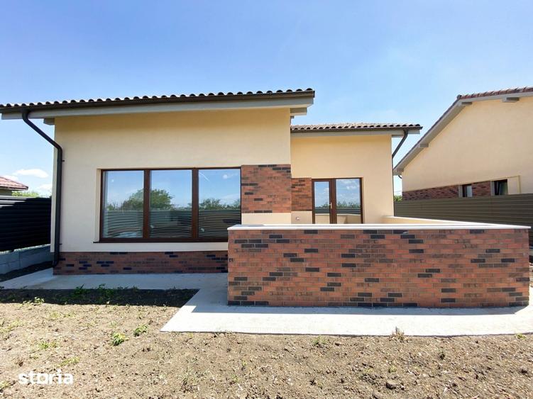 Casă cu 4 camere cu Teren 340 Mp în Cernica