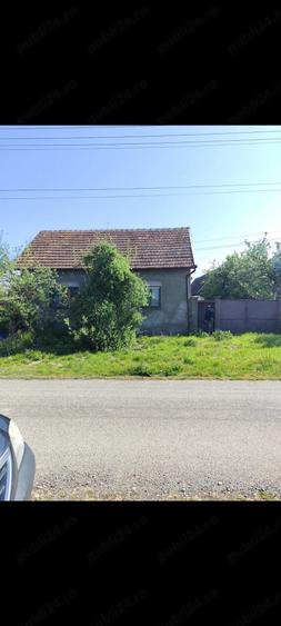 Casă cu Teren 1400 Mp în Voivodeni
