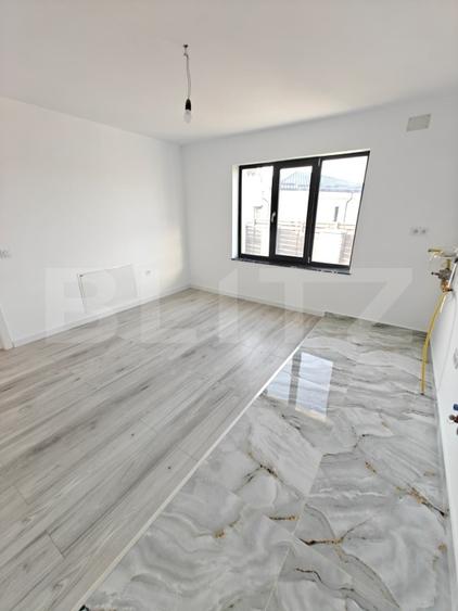 Casă individuală cu 4 camere cu Canalizare în Ștefăneștii Noi