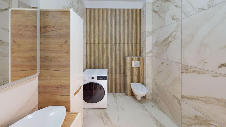 Apartament cu 3 camere decomandat în Șelimbăr — fotografia 3