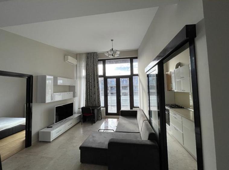 Apartament cu 3 camere decomandat în Copou