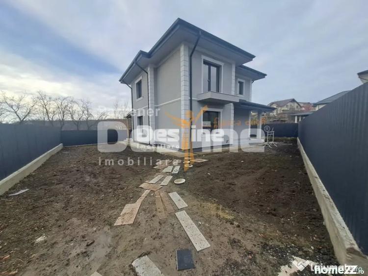 Casă cu 4 camere cu Teren 488 Mp în Miroslava