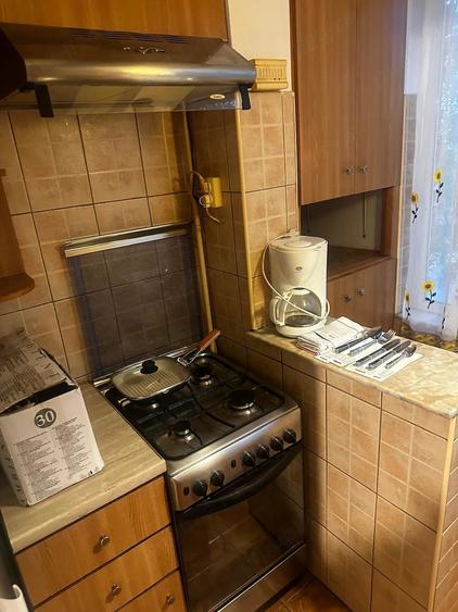 Apartament cu 3 camere decomandat în Port