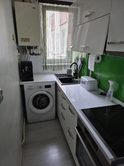 Apartament cu 2 camere semidecomandat în Dacia