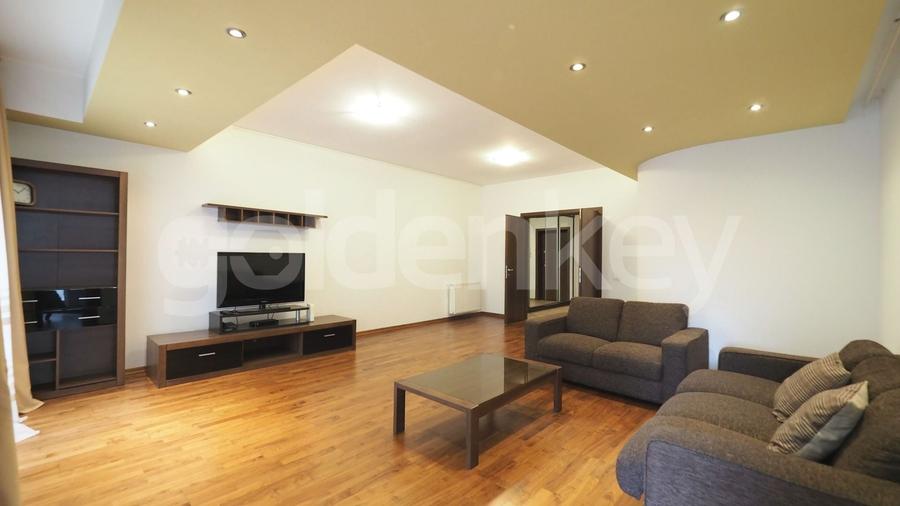 Apartament cu 3 camere langa parc, garaj - 8