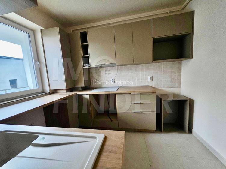 Apartament cu 2 camere si balcon de 8 mp, aproape de Iulius Mall