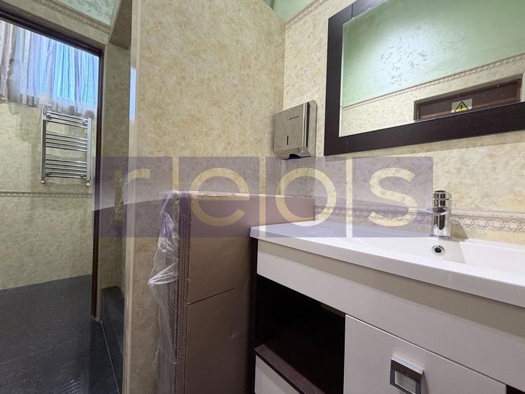 Birou, de 212 mp, în Central