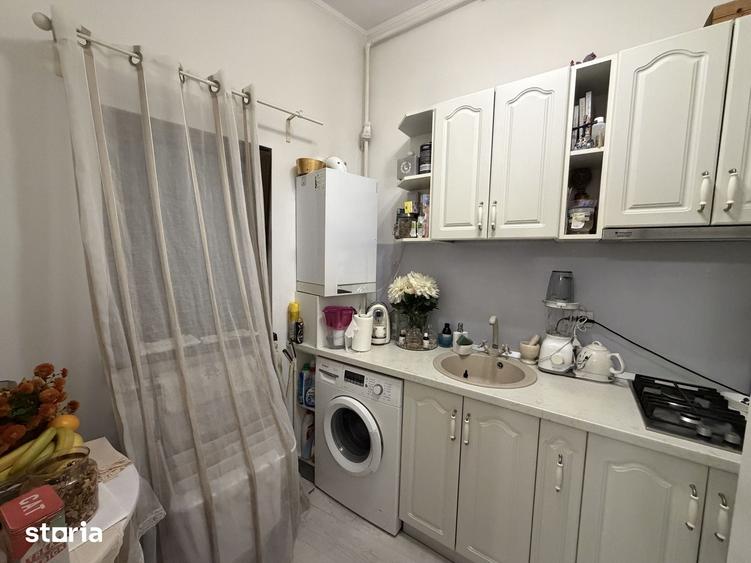 Garsonieră decomandată în Herăstrău