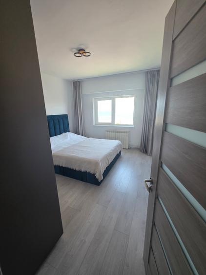 Zona exclusivista -vedere frontala la mare -Renovat - 8