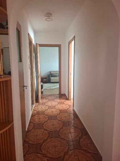 Apartament cu 2 camere decomandat în Brâncoveanu