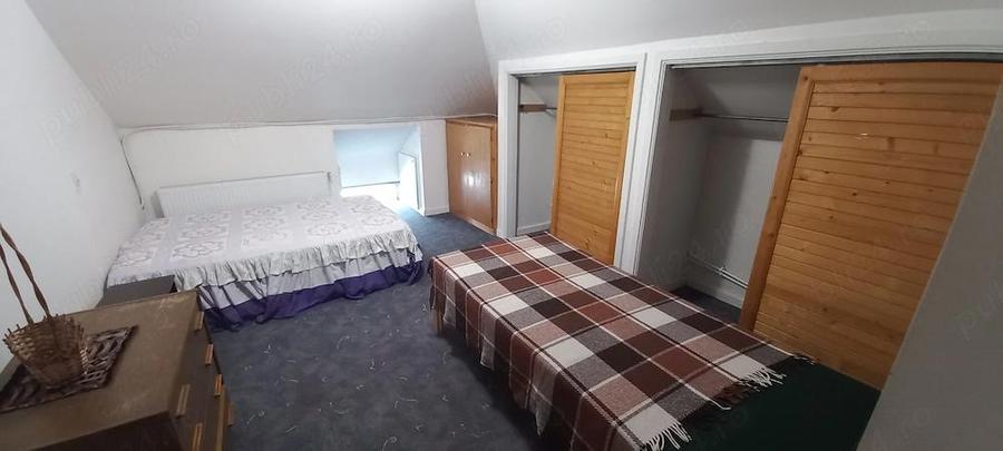 Casa de vanzare Suceava ideal AirBnB Triplex 356mp cu bai, bucatarii, utilitati separate 5 parcari - 5