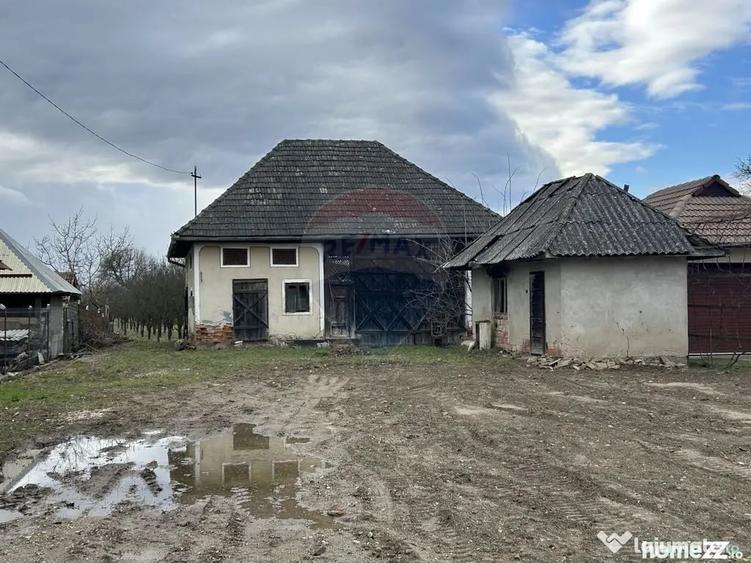 Casă cu 3 camere cu Teren 682 Mp în Sălsig