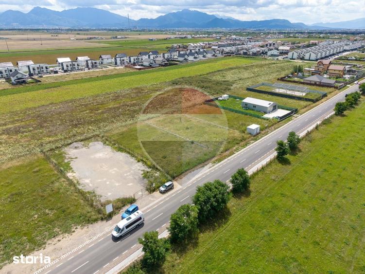 Teren de 968 mp, în Sânpetru