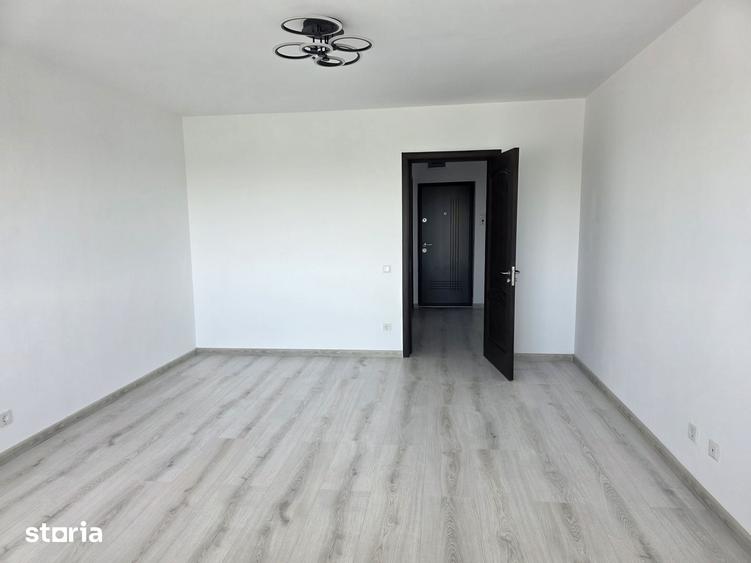 Garsonieră decomandată în Pajura