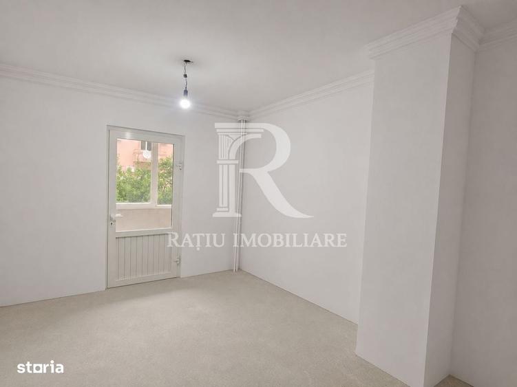 Apartament cu 4 camere în Decebal