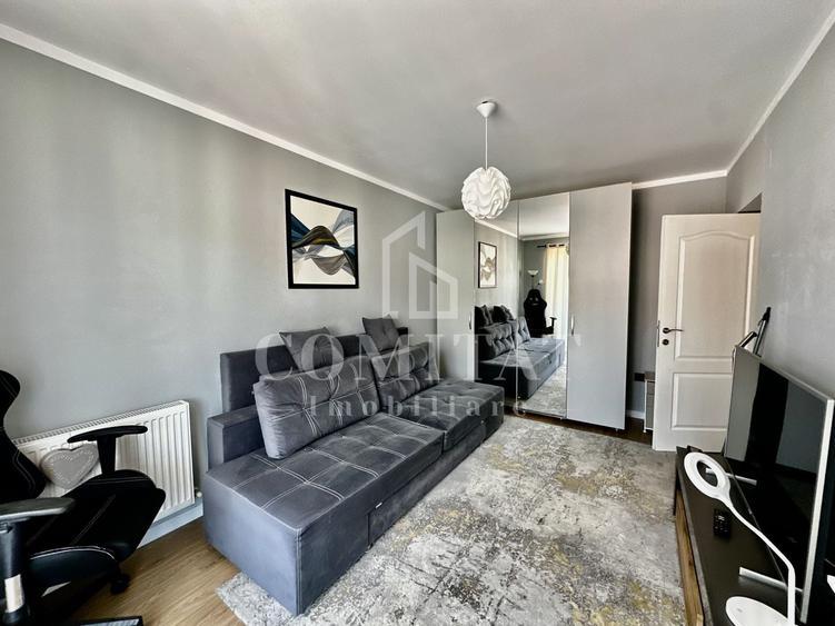 Apartament cu 2 camere decomandat, mobilat în Florești