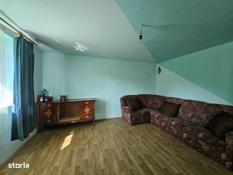 Casă cu 2 camere în Aiton
