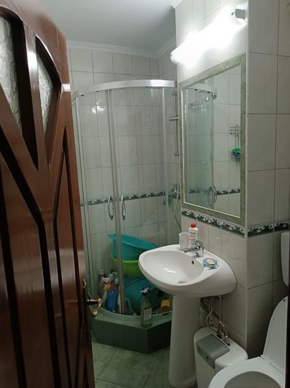 Apartament cu 4 camere decomandat în Dragoș Vodă