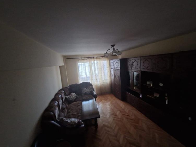 Apartament cu 2 camere decomandat în Unirii
