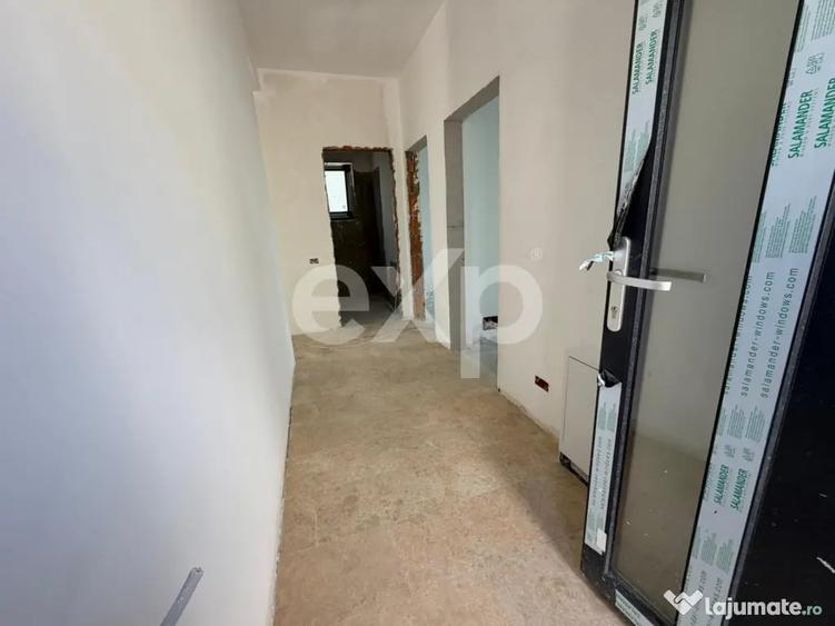Casă cu 3 camere cu Teren 250 Mp în Clinceni
