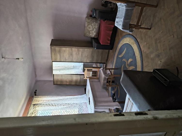 Casă cu 3 camere cu Teren 2900 Mp în Gavojdia