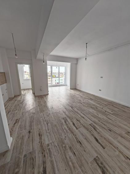 Apartament cu 2 camere decomandat în Calea Severinului