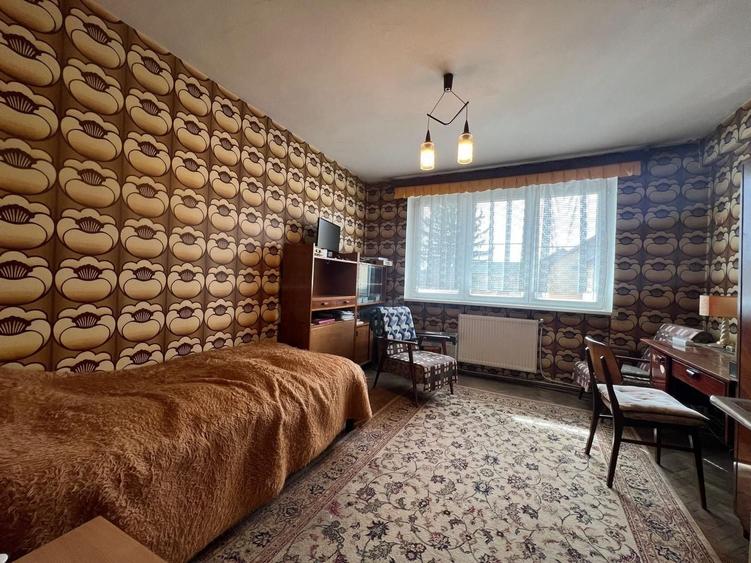 Apartament cu 2 camere decomandat în Vasile Aaron