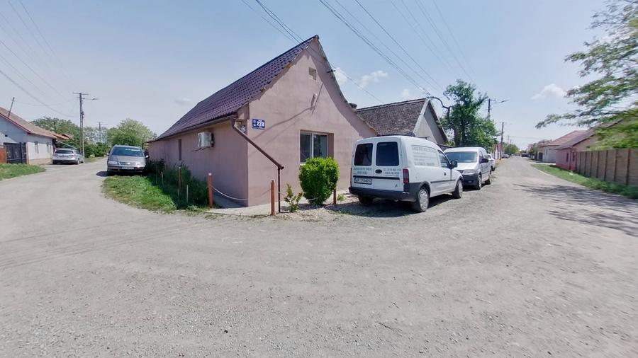 Casă individuală cu 2 camere cu Teren 583 Mp în Pecica