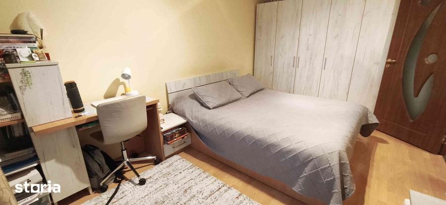 Apartament cu 2 camere semidecomandat în Cornișa
