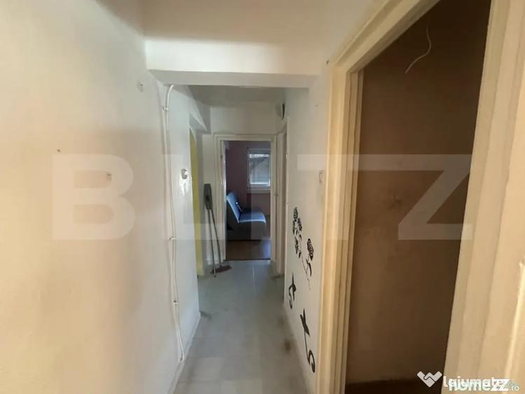 Apartament cu 3 camere decomandat în Micro 16