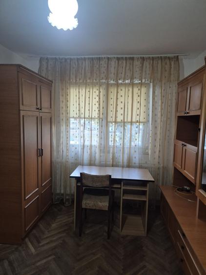 2 camere, centrala termica, parter Craiovita noua - 2