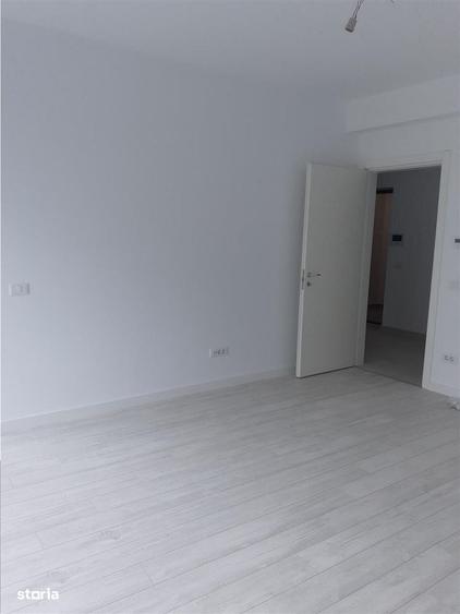 Apartament cu 3 camere în Rahova