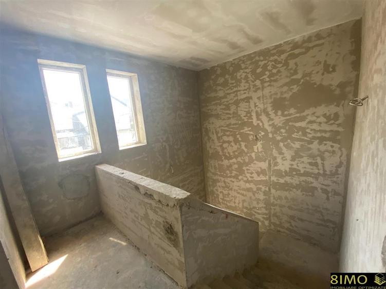 Apartament cu 4 camere decomandat în Fălticeni