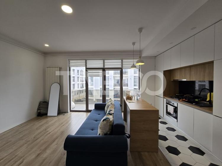 Apartament cu 3 camere decomandat, mobilat în Mihai Viteazul