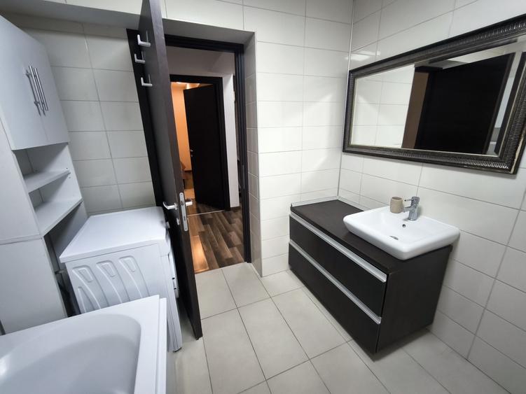 Apartament cu 2 camere semidecomandat în Crețuleasca