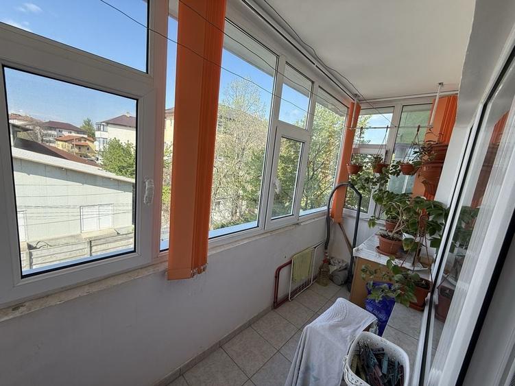 Vand spartament cu o camera - 5