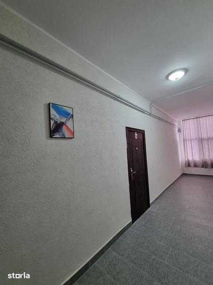 Spațiu comercial, de 2,416 mp, în Central