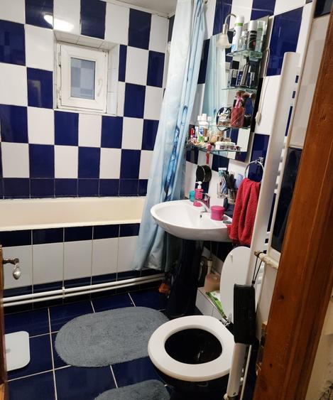 Apartament cu 3 camere decomandat în Dorobanți 2