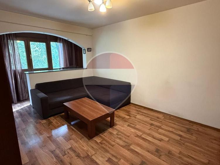 Apartament cu 2 camere decomandat, mobilat în Drumul Taberei
