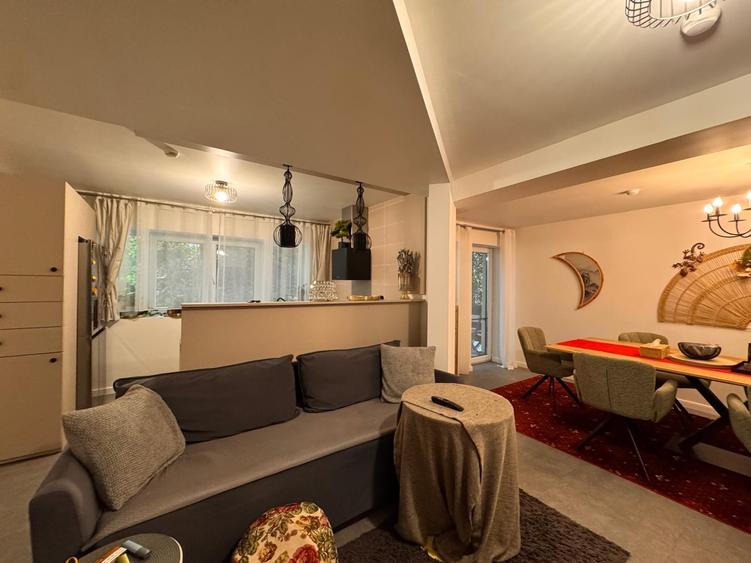 Apartament cu 3 camere în Central