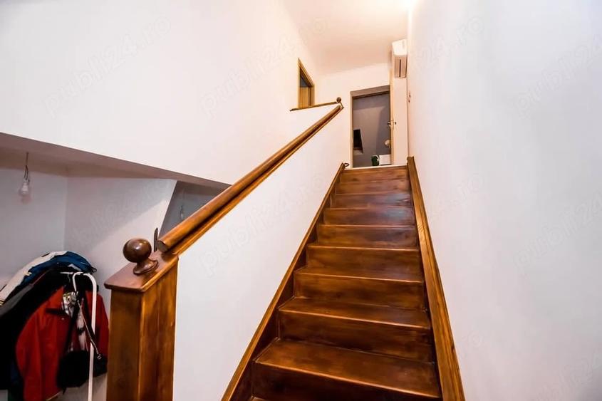 Apartament cu 3 camere decomandat în Girocului