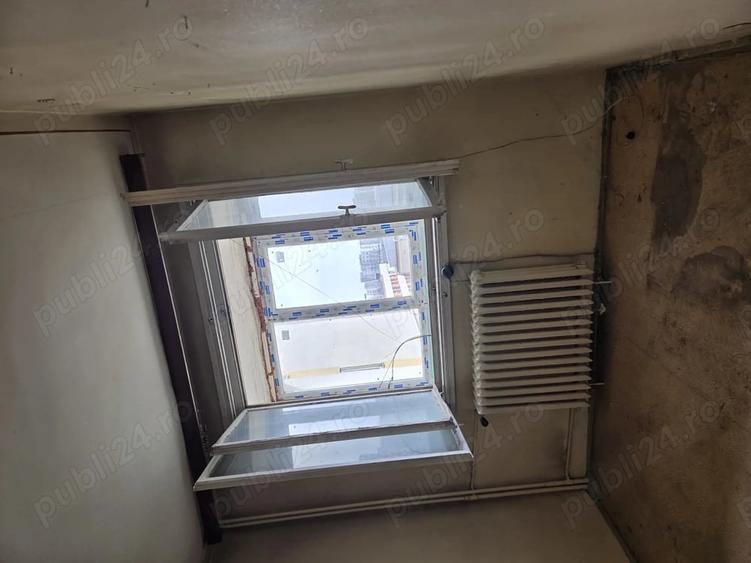 Apartament cu 2 camere semidecomandat în Colentina
