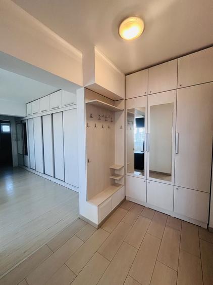 Apartament cu 2 camere semidecomandat, mobilat în Dorobanți