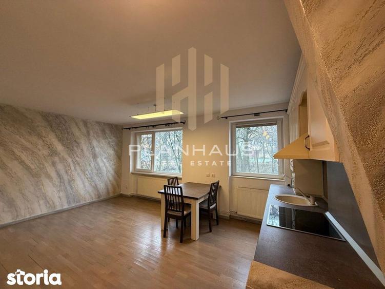 Apartament cu 3 camere decomandat, mobilat în Central — fotografia 1