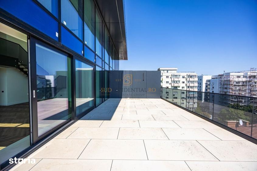 Apartament cu 4 camere în Centrul Civic