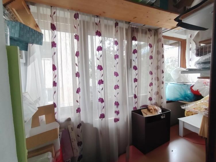 Apartament cu 3 camere decomandat, mobilat în Ultracentral