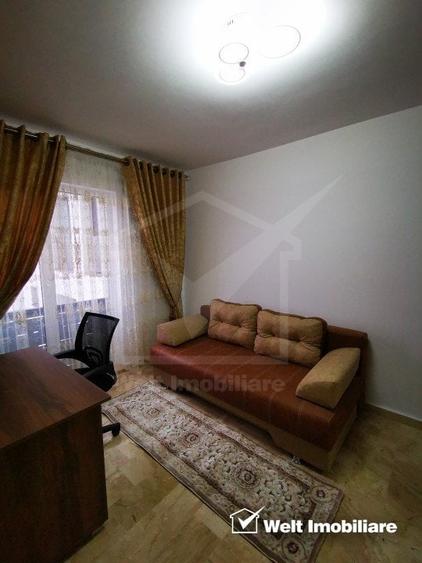 Apartament cu 3 camere semidecomandat, mobilat în Baciu