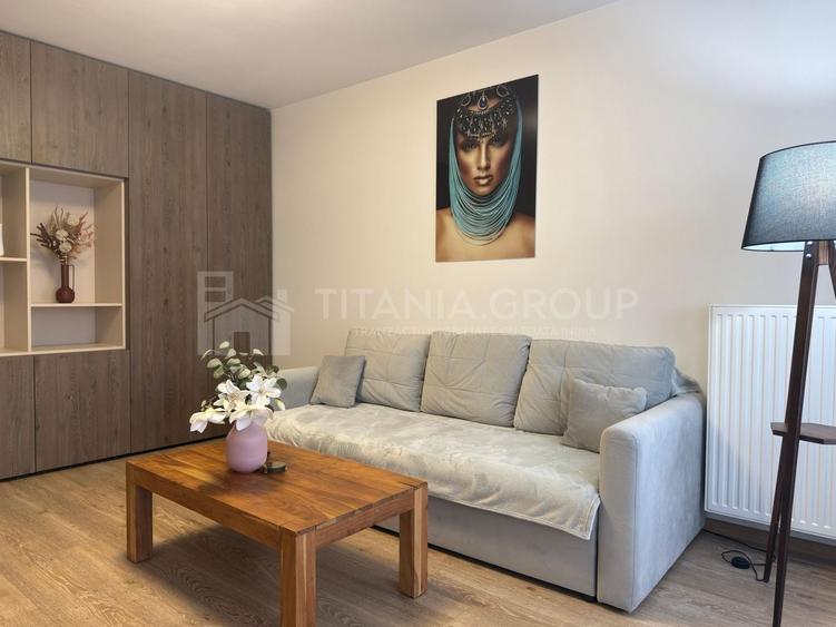 Apartament cu 2 camere decomandat, mobilat în Tractorul